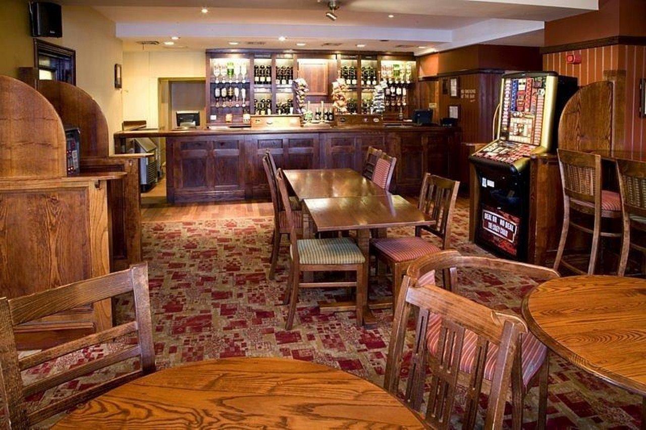 Premier Inn London إيلفورد المظهر الخارجي الصورة